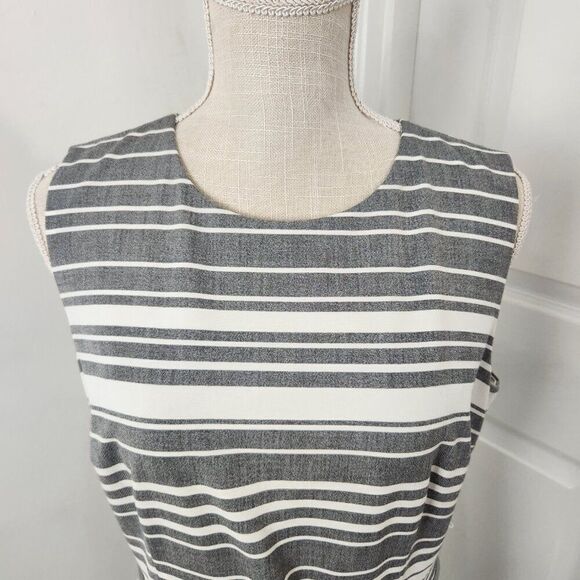 Calvin Klein Dress Womens 12 Gray Striped Career Belted Lined Knee Length Pleats - Picture 2 of 14